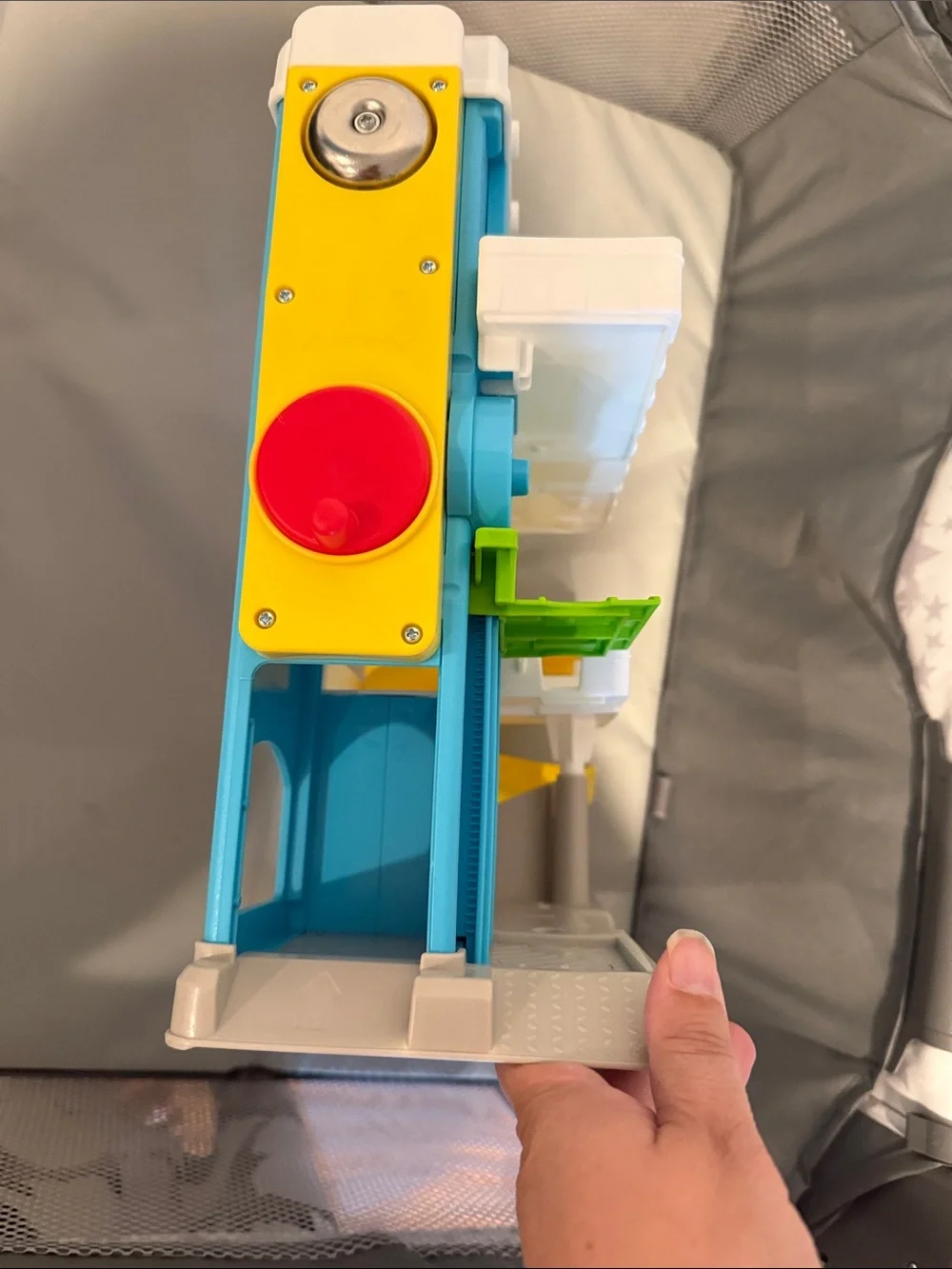 Fisher-Price Bright Blue, Yellow & White Toddler Garage Playset